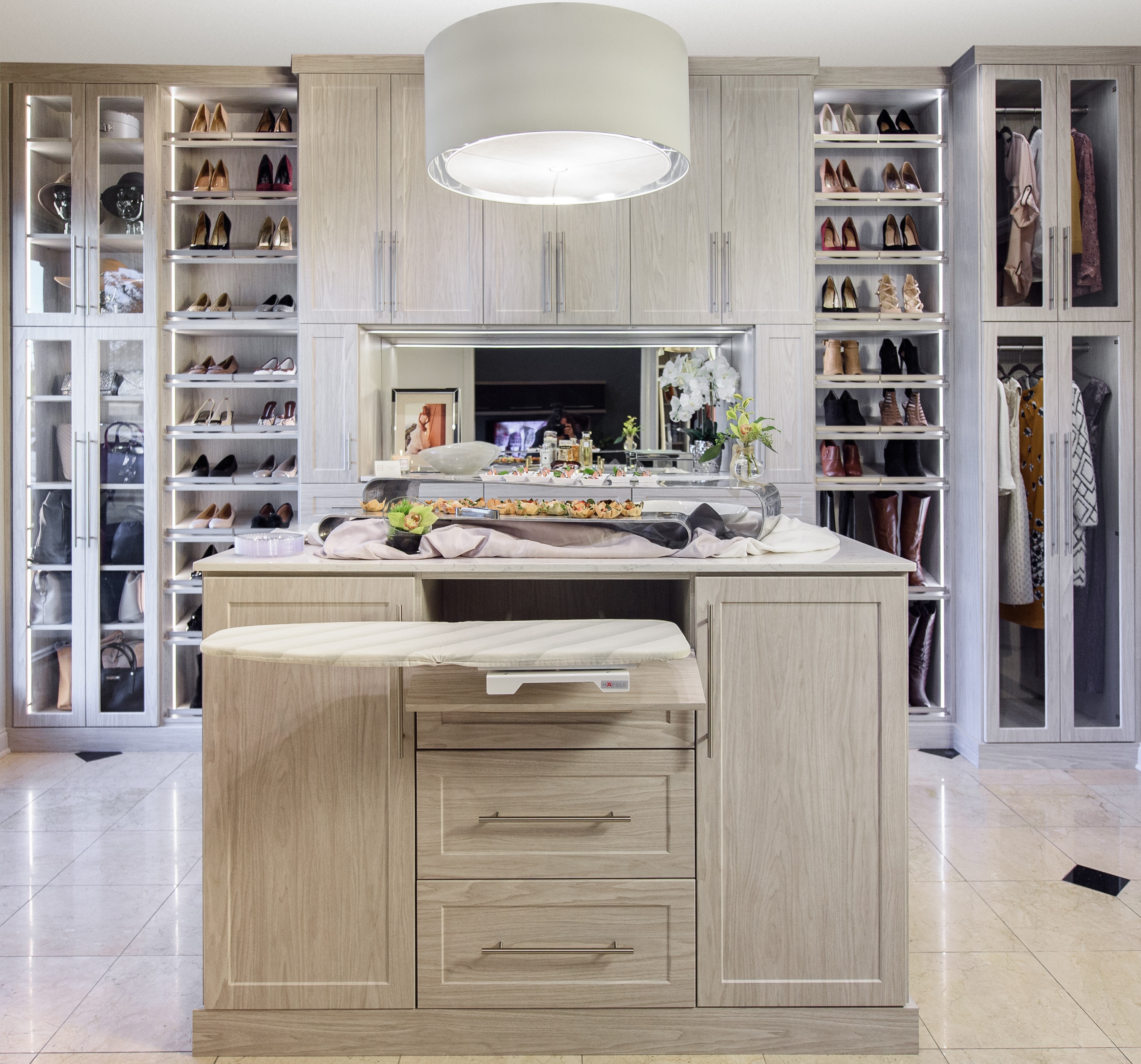 Custom Boutique Closets Inspired Des Custom Boutique Closets Inspired Des Moines Closet Design Install